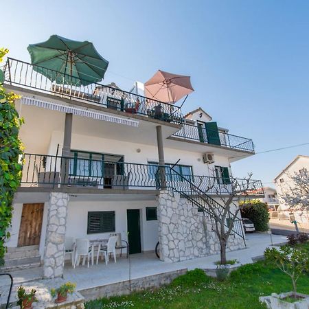 Apartments By The Sea Slatine, Ciovo - 1126 Трогир Экстерьер фото