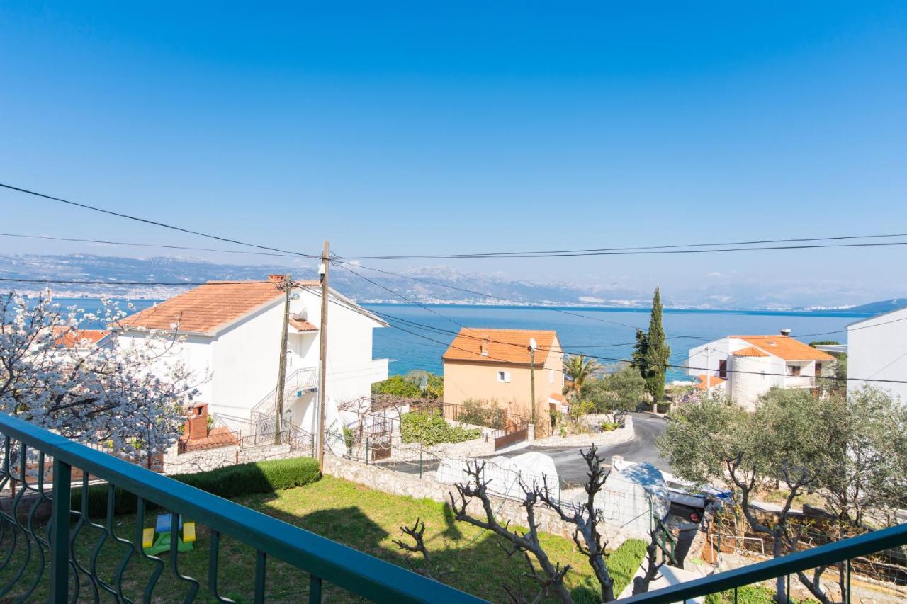 Apartments By The Sea Slatine, Ciovo - 1126 Трогир Экстерьер фото
