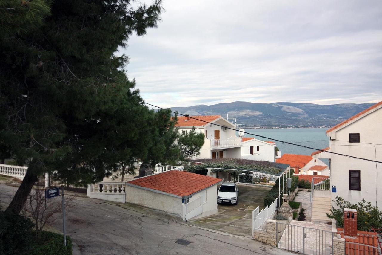 Apartments By The Sea Slatine, Ciovo - 1126 Трогир Экстерьер фото